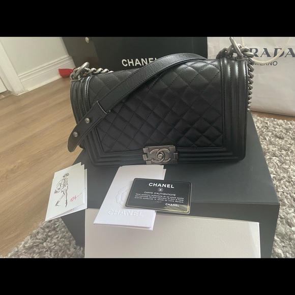 🌟❗️SOLD❗️CHANEL BOY CAVIAR🌟 - Picture 14 of 16